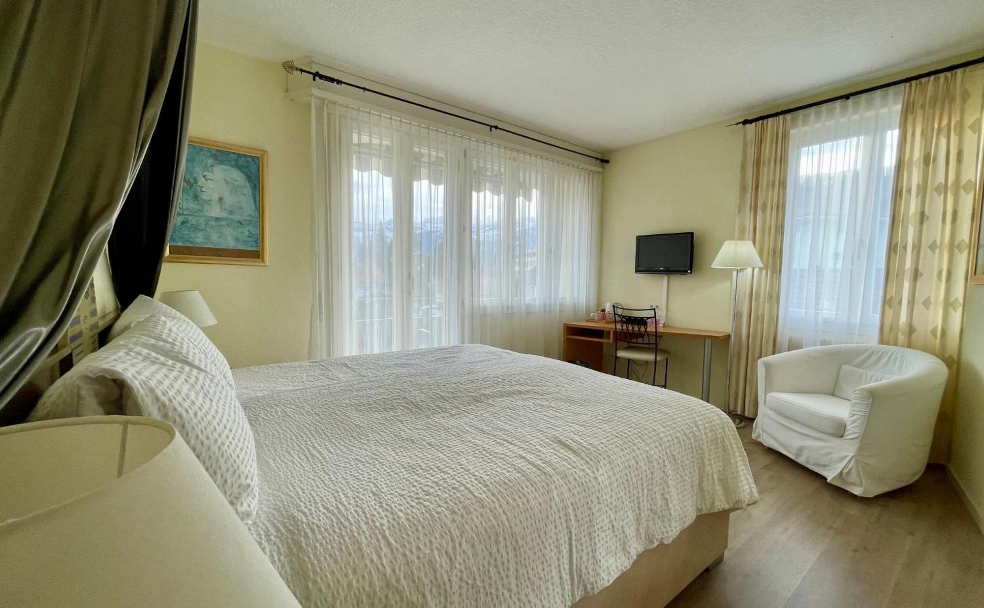 שפיץ Hotel Movieworld מראה חיצוני תמונה