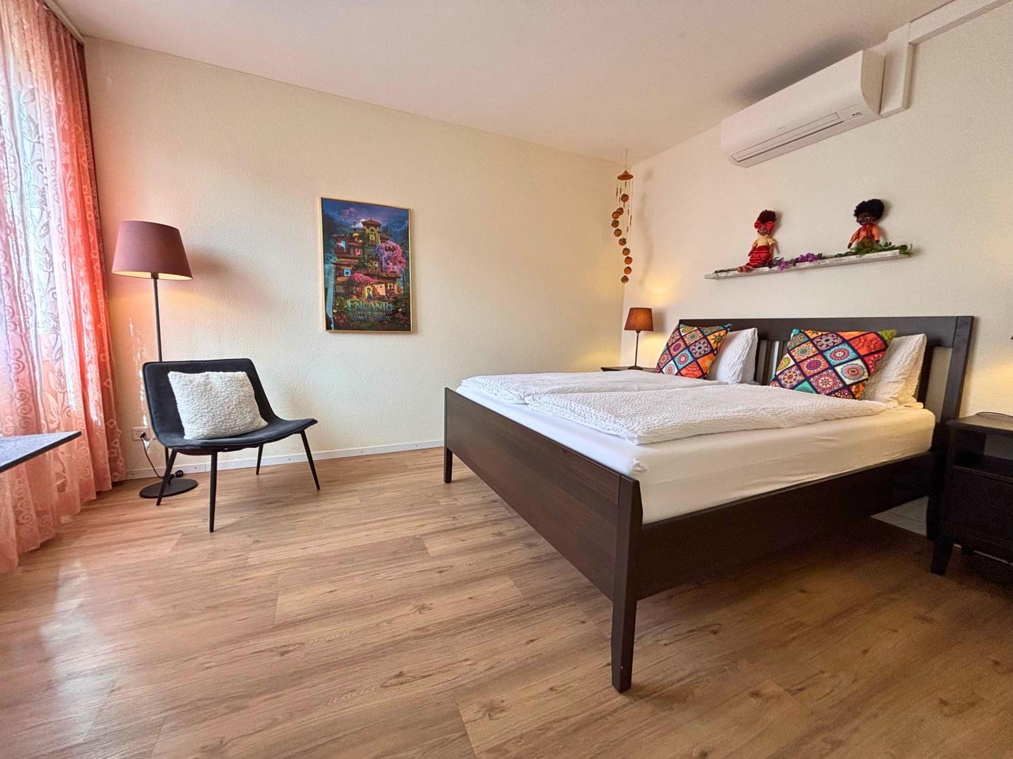 שפיץ Hotel Movieworld מראה חיצוני תמונה